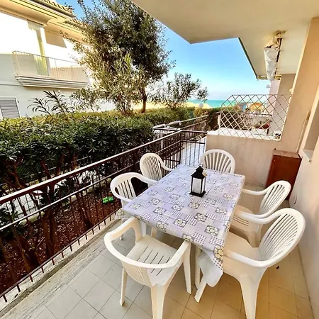 Апартаменты Trilo Litoranea, *